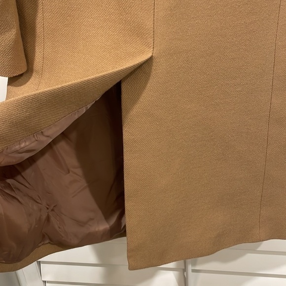 SMYTHE Cape Effect Versatile Coat - Picture 14 of 15